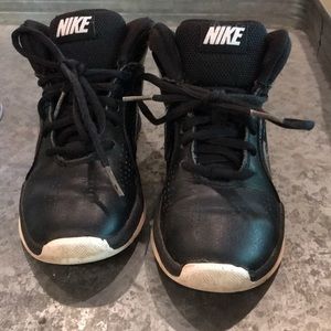 Black Nike Basketball shoes